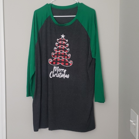 Merry Christmas baseball style top with mustache - Picture 1 of 3